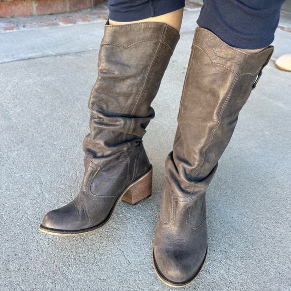 Steve Madden cowboy boots. 👢👢 - Picture 1 of 11